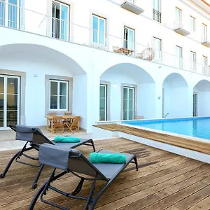  Apartment Jump Into The Lull
